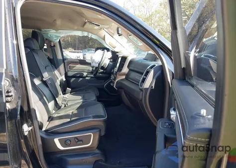 2019 Ram 1500 Laramie 4X4 5'7 Box из США, поврежденный, VIN 1C6SRFJT1KN715716